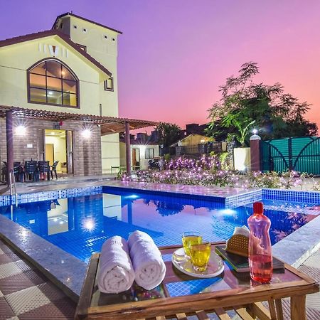Lifeline Villas - Mountain View 3Bhk Big Pool Villa With Baby Pool Lonavala Esterno foto
